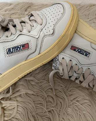 Scarpe Autry MidaList  originale