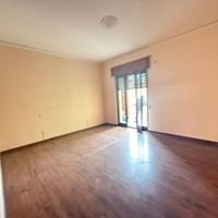 Ufficio qualiano centro 4 camere