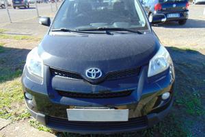 toyota urban 1.3 benzina