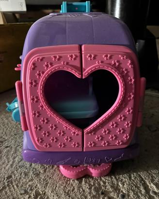 clinica mobile della dottoressa peluche