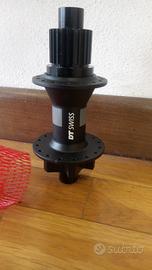 Mozzo posteriore DT Swiss 370 microspline boost 