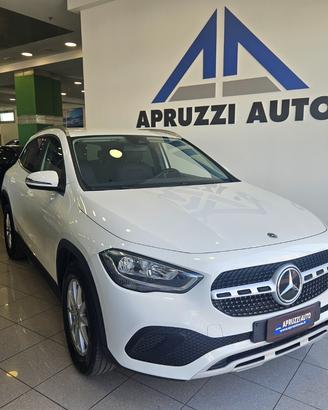 MERCEDES-BENZ GLA 180 d Automatic Sport