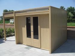 Casetta moderna in legno mt. 2x2 con tettoia