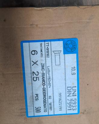 Viti zincate di varie misure e dadi M16 INOX