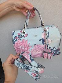 Borsa seraphina Guess floreale