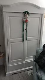 Armadio ad ante scorrevoli