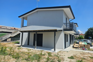 Villetta Bifamiliare