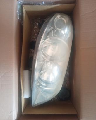 Fanale destro fiat punto 3 serie 