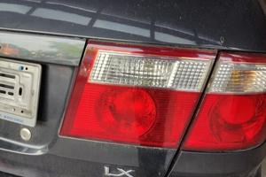 Fanale post dx int KIA CARENS del 2005