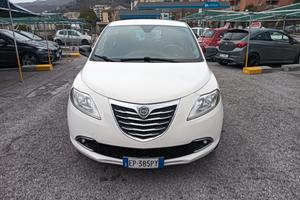 Lancia Ypsilon 1.2 69 CV 5 porte Platinum