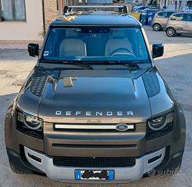 LAND ROVER Defender 110 3.0D I6 200 CV AWD Auto X-