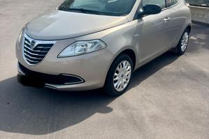 Lancia y 1.3 95 cv diesel