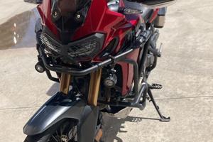 Moto perfetta full optional visibile su Crotone