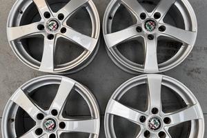4 Cerchi Lega 16 Pollici Alfa Giulietta Fiat 500X 