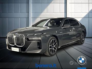 BMW Serie 7 740d xdrive Msport auto