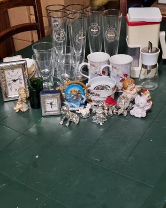 vari accessori per la casa 