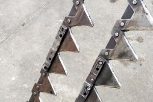 2 LAME PER FALCIATRICE 15 DENTI 