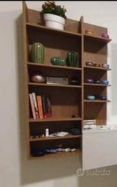 Libreria sospesa 