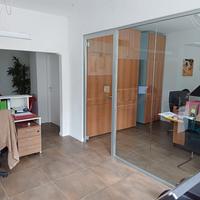 Pareti divisorie in vetro per uffici