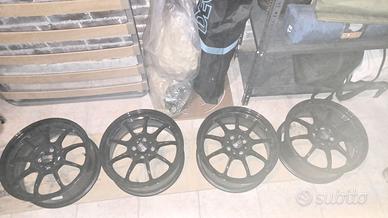 Cerchi OZ Alleggerita HLT 4F, 16”x7, ET 37, 4x100