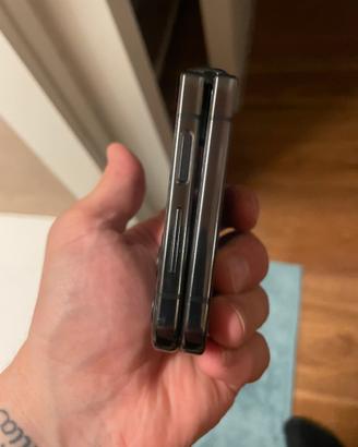 Samsung flip 4