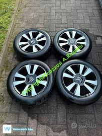 Cerchi e gomme Citroen c3 anno 2024 Fi
