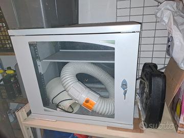 rack 19" 9U con ripiano