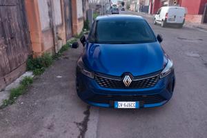 RENAULT CLIO CC 1000 BENZINA ANNO 2024 KM 39.000 
