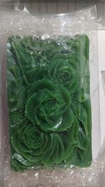 Saponi intagliati a mano