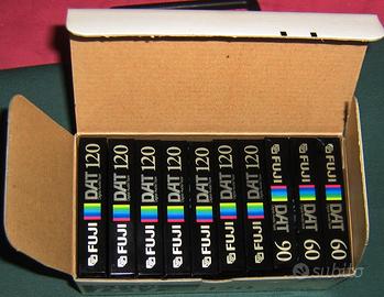 10 DAT CASSETTE FUJI NUOVE con box