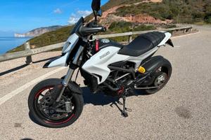 Ducati Hypermotard 821 - 2015