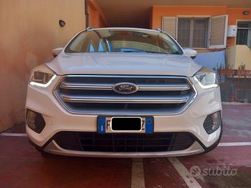 FORD KUGA 150  TITANIUM 120 CV. 2018