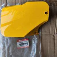 COPERCHIO CARENA SINISTRO GIALLO ORIGINALE SUZUKI 