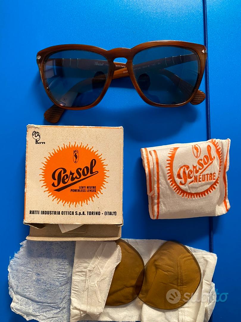 Persol on sale fuori produzione