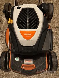 Tagliaerba professionale stihl RM4RT