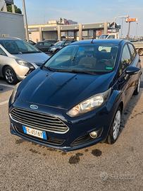 Ford Fiesta 1.4 5 porte Bz.- GPL Black & White Edi