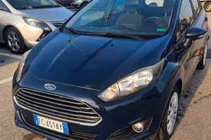 Ford Fiesta 1.4 5 porte Bz.- GPL Black & White Edi