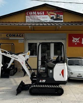 MINIESCAVATORE BOBCAT E19 CARRO VARIABILE 2018