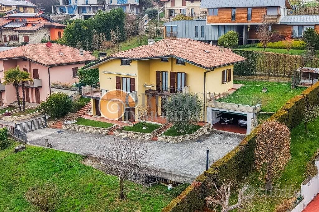 Casa – Ponteranica, Castello della Moretta - Vista 5