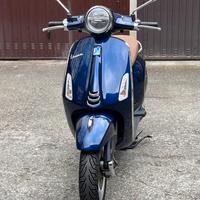 Vespa primavera come nuova, tagliandi certificati