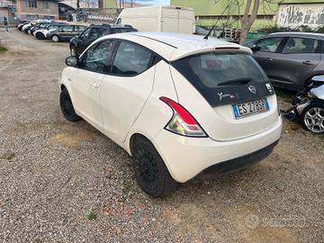 Lancia Ypsilon 1.3 MJT 16V 95 CV 5 porte S&S Plati