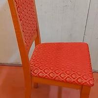 🪑 Sedia in Legno - Rivestimento in Stoffa Rossa🪑