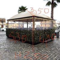 Struttura gazebo professionale sedie e tavoli
