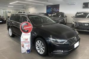 VOLKSWAGEN Passat 1.6 TDI Highline BlueMotion Te