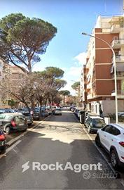 ARDEATINO PIAZZA LANTE LOCALE COMMERCIALE C1