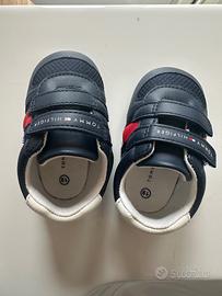 Scarpa culla Tommy Hilfiger n.19