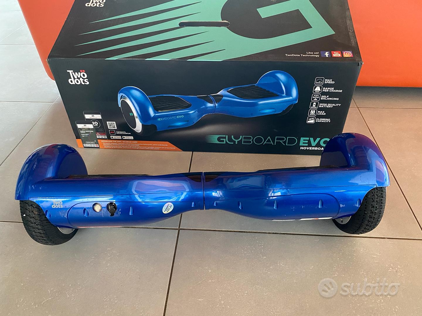 Hoverboard two dots glyboard evo Sports In vendita a Siena