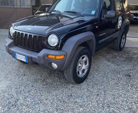 Jeep Cherokee 2.5 CRD Sport