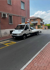 Iveco Daily 35c13 2.8 6 marce carroattrezzi comer