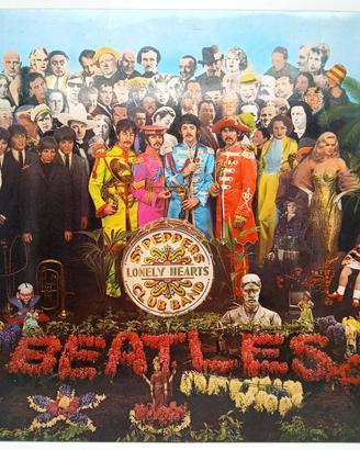 The Beatles Sgt. Pepper Lonely Hearths Club Band 1